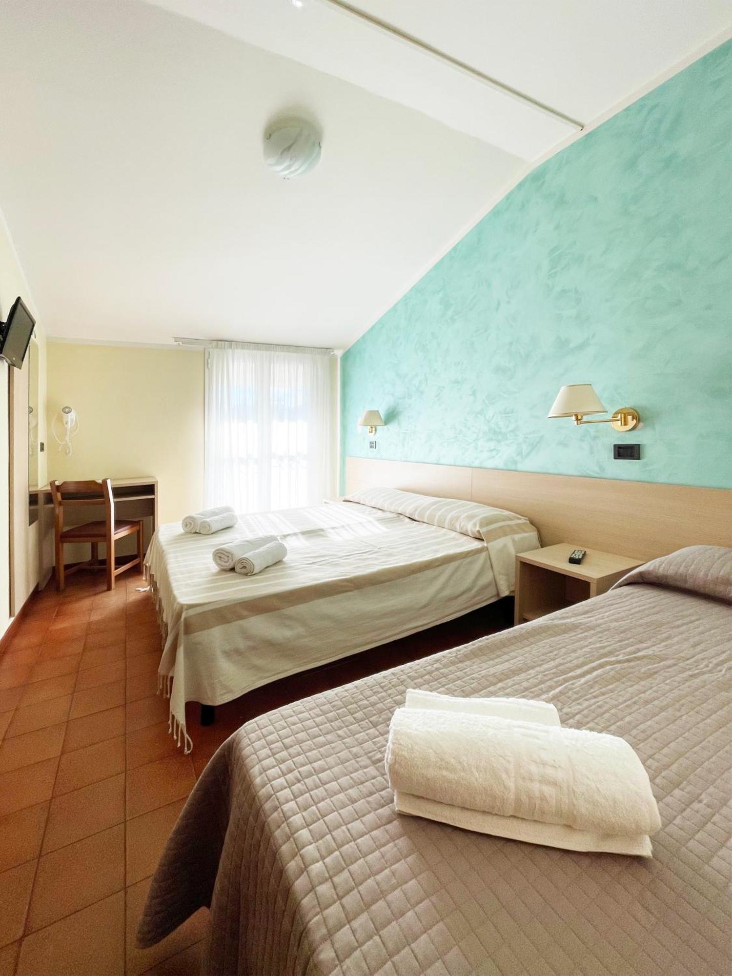 Hotel Reale Rimini Extérieur photo