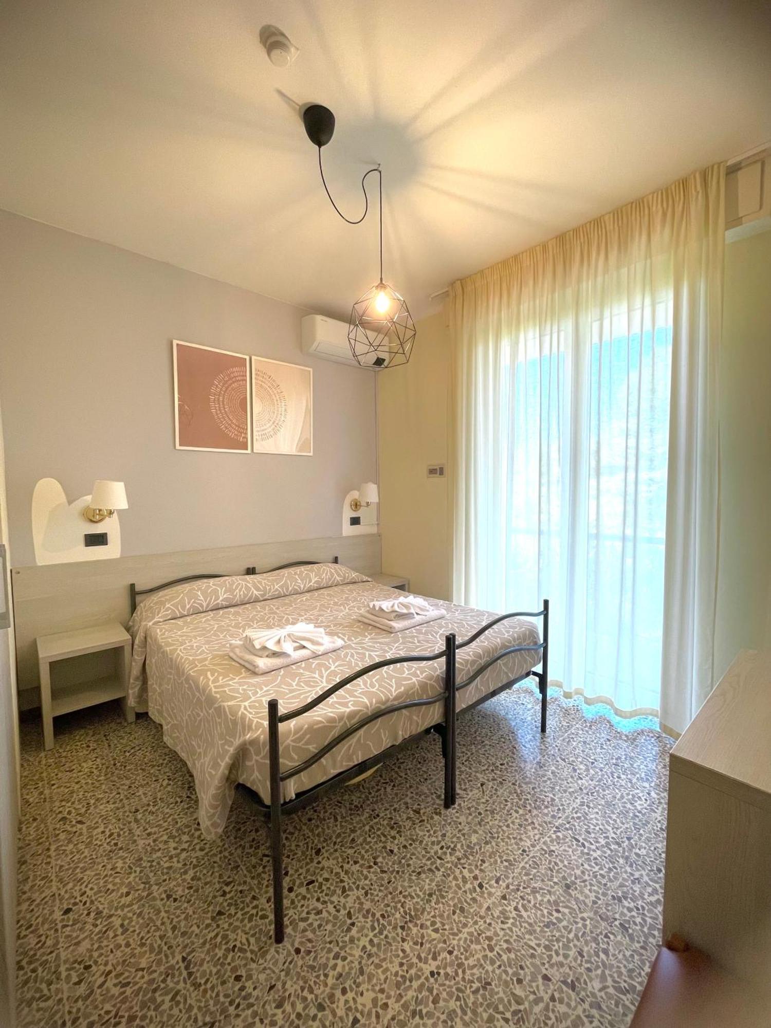 Hotel Reale Rimini Extérieur photo